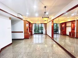 Glendale Park (D23), Condominium #556466151